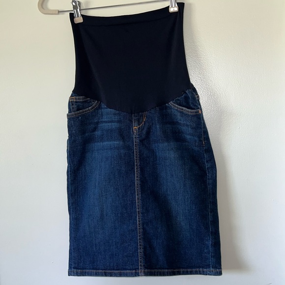 A Pea in the Pod Dresses & Skirts - NWOT 🫛 Joe’s - A Pea In the Pod Jean skirt - maternity - size W27.